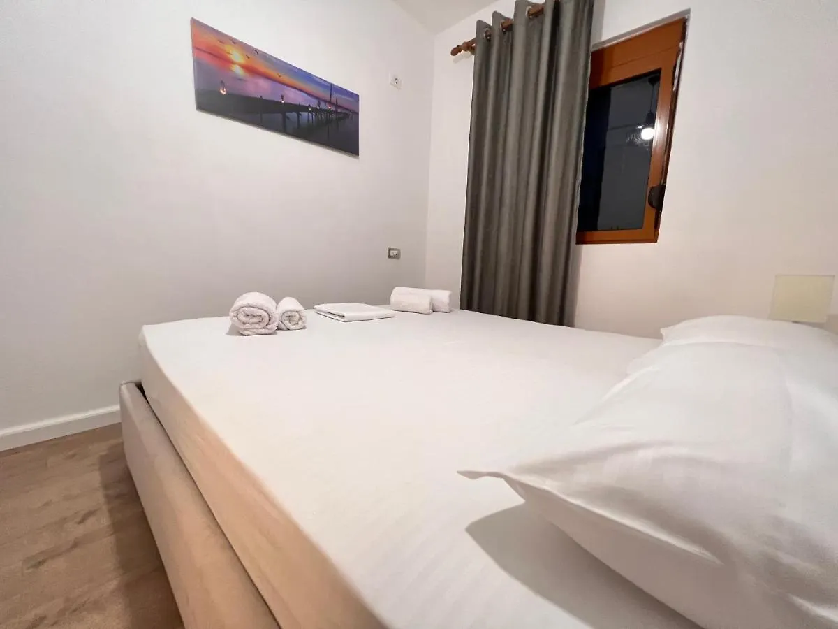 Arteg Apartments Durres 0*,